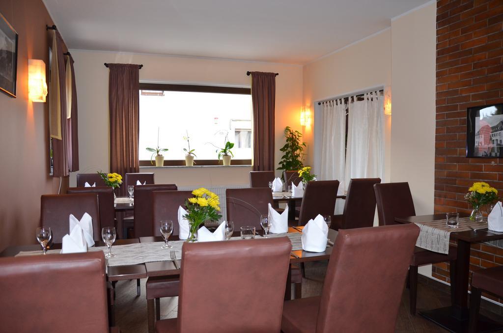 Lukas Restaurant Hotel Lounge Bar Шварцхайде Экстерьер фото